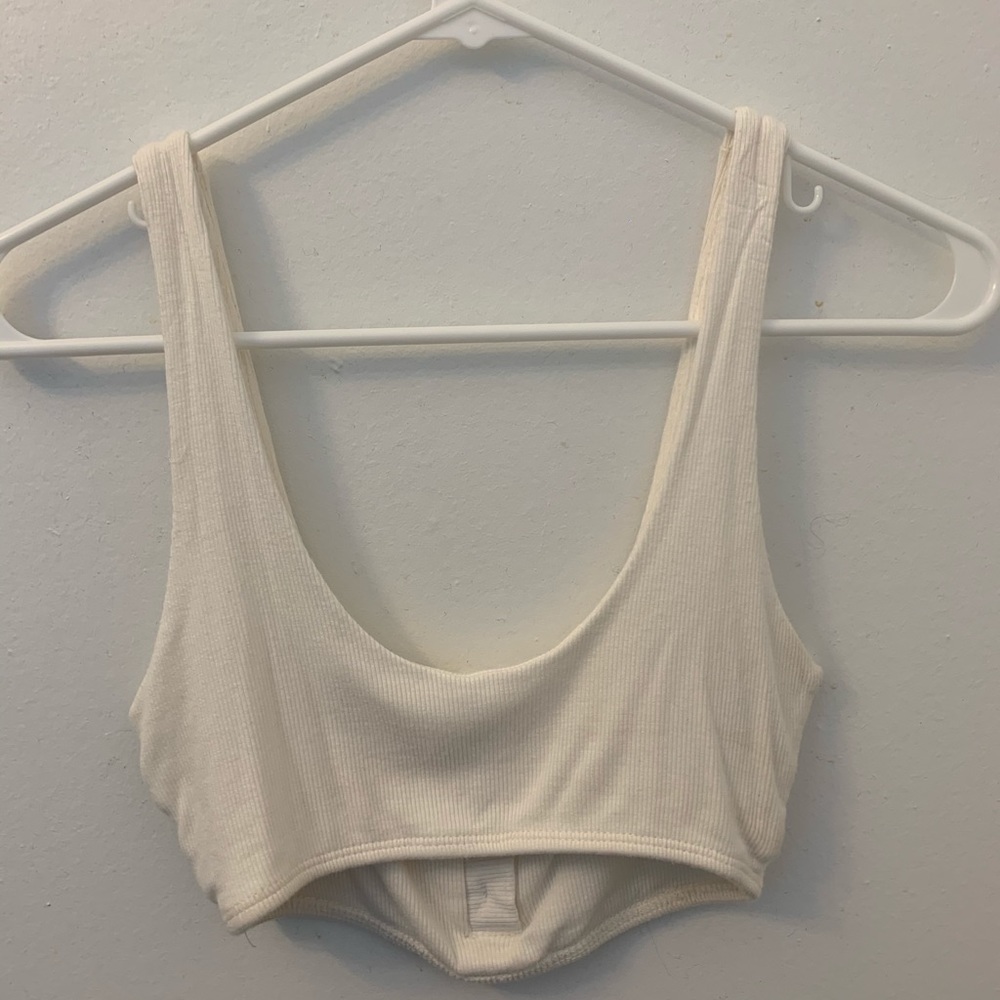 Crop top - Picture 2 of 2